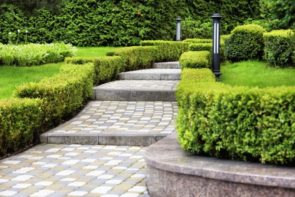 Garden Pavers Installation